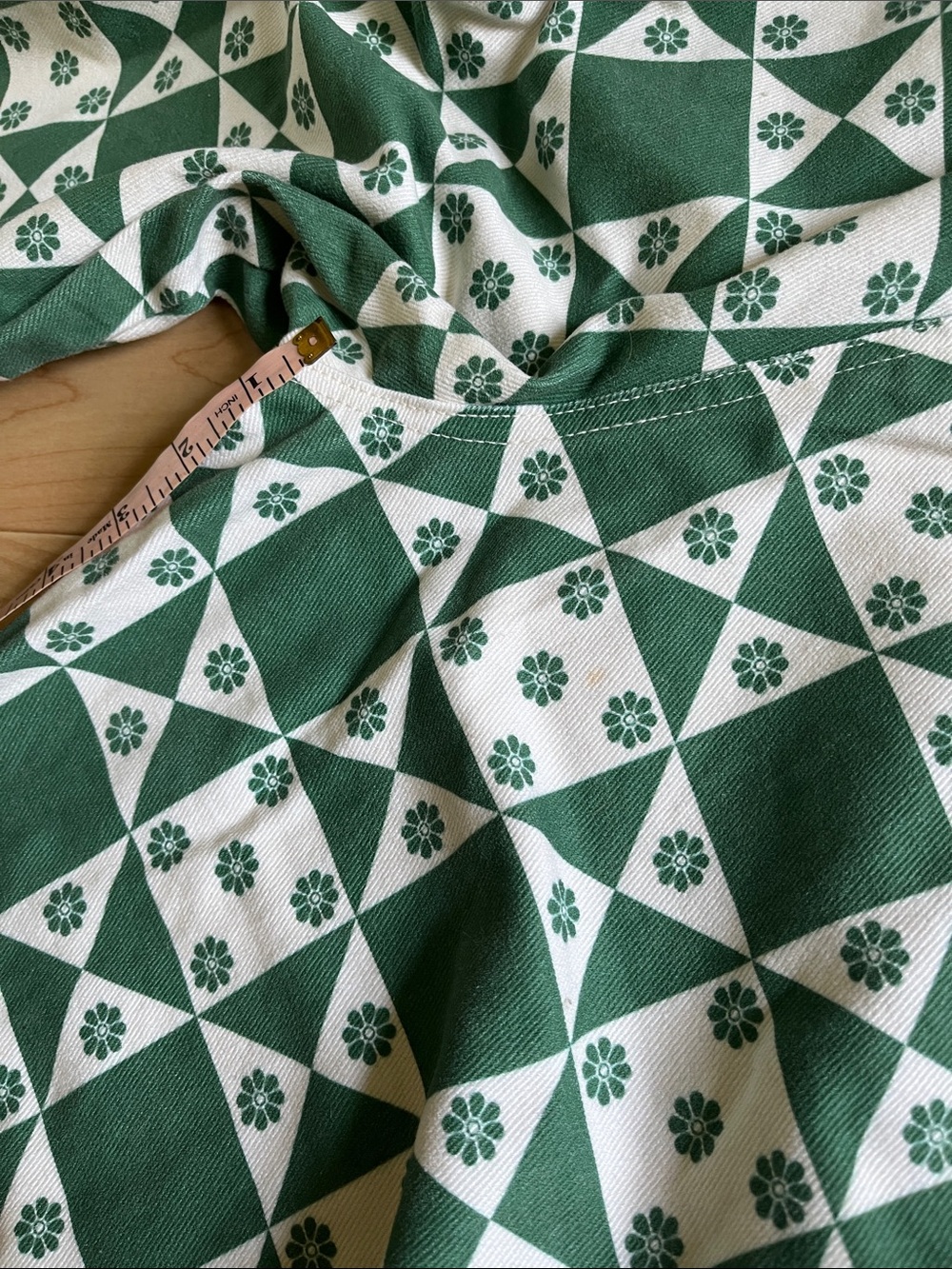 Lisa Says Gah Women's Green Dungarees-overalls geometric floral - Picture 4 of 4